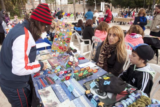 La artesanía juvenil se adueñó el sábado del Puerto - 5, Foto 5