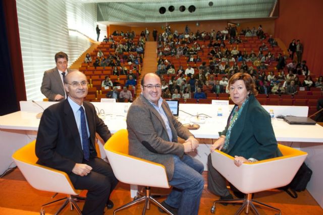 La empleabilidad de los jóvenes acaparó el XII Consejo Escolar de la Región en El Batel - 5, Foto 5