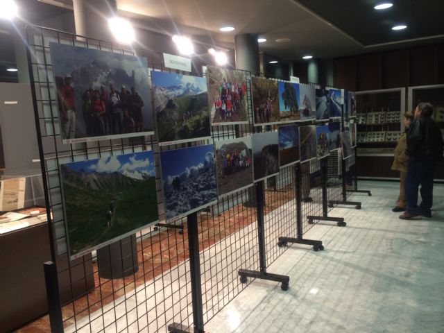 Hinneni celebra su 40 aniversario con una exposición de fotos en la que se recogen sus cuatro décadas de andadura - 2, Foto 2