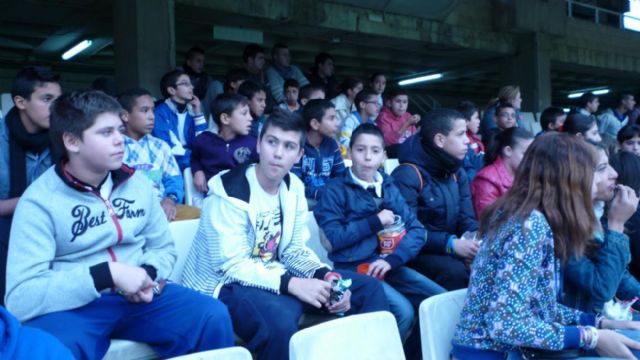 Astrain, Carlos David y Fede jugaron al fútbol en los Centros Interculturales - 5, Foto 5