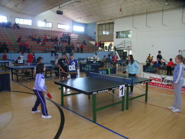 La concejalía de Deportes y el Club de Tenis de Mesa organizaron la fase local de tenis de mesa de Deporte Escolar, Foto 3