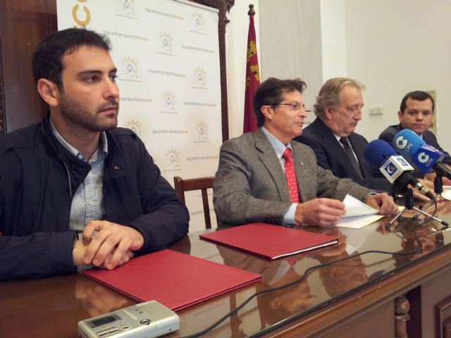 El Ayuntamiento de Lorca firma un convenio para crear la Escuela Deportiva Lorca Golf Resort - 1, Foto 1