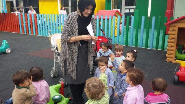 Los alumnos de la Escuela Infantil Reina Sofía de Alguazas saborean el otoño con el Día de la castaña - 3, Foto 3