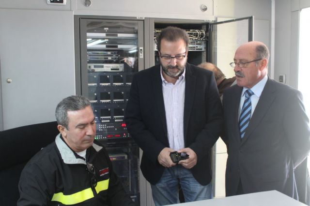 Un supuesto escape de monóxido de carbono sirve para evaluar los planes de emergencia en La Aljorra - 2, Foto 2