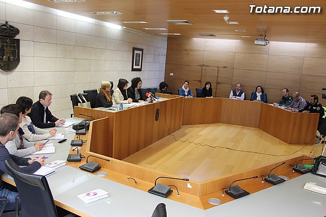 El Centro de Atencin a las Vctimas de Violencia de Gnero presenta su nuevo protocolo de actuacin - 1