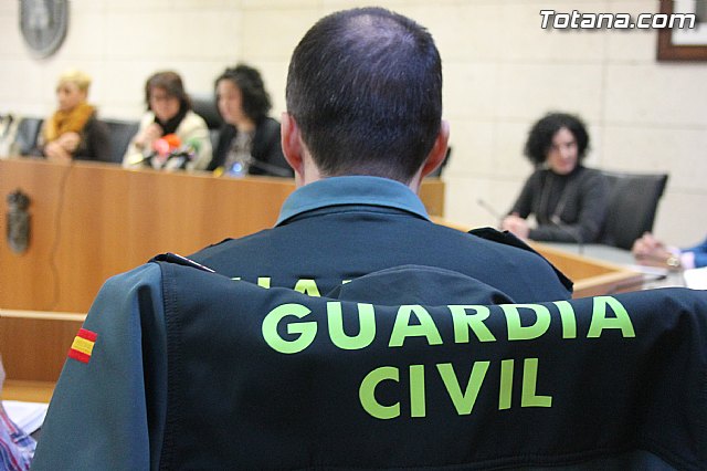 El Centro de Atencin a las Vctimas de Violencia de Gnero presenta su nuevo protocolo de actuacin - 10