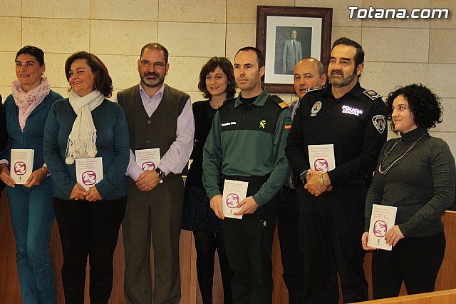 El Centro de Atencin a las Vctimas de Violencia de Gnero presenta su nuevo protocolo de actuacin - 14