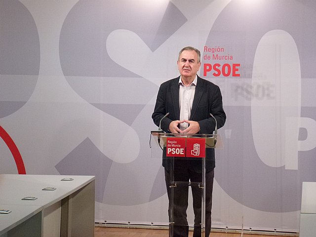 El PSOE señala que los dos años de Gobierno de Rajoy han hundido todavía más a la Región - 1, Foto 1