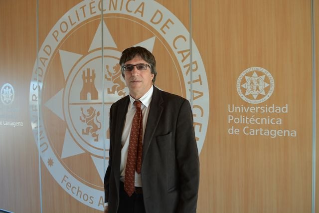 El embajador israelí apuesta por «abrir vías de diálogo» en el II Foro Oriente Medio de la UPCT - 1, Foto 1