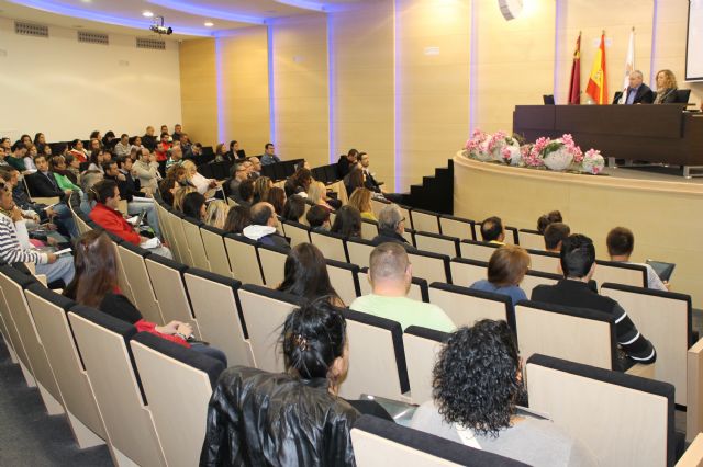 Las nuevas herramientas de búsqueda de empleo sobresalen en las IV jornadas de empleo, formación y desarrollo local - 1, Foto 1
