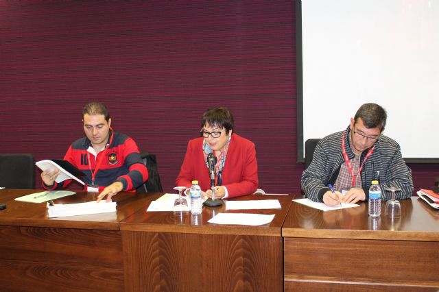 El alcalde defiende la función del empleado público en el IV Congreso del Sindicato SIME - 1, Foto 1