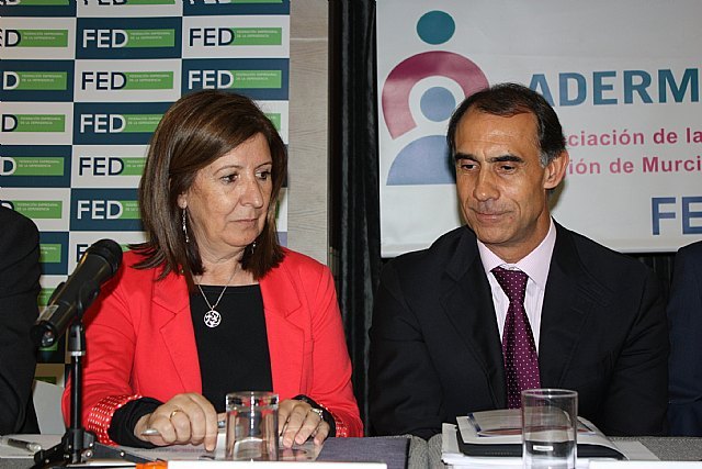 3.600 murcianos entrarán en 2014 al Sistema de la Dependencia tras la actualización de la financiación por parte del Imserso - 1, Foto 1