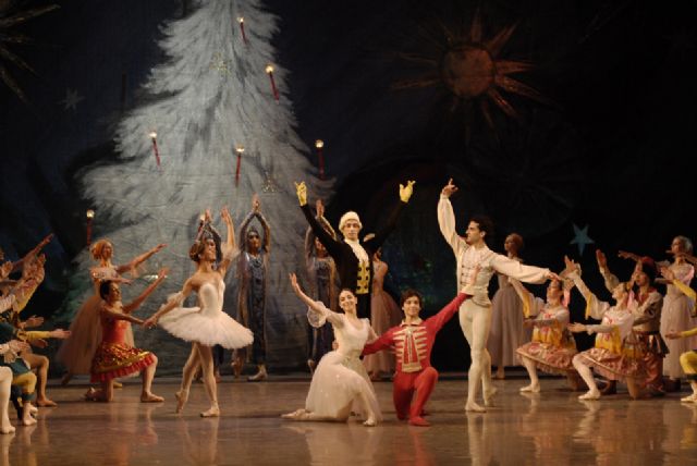 El Ballet Nacional de Georgia fichará a estudiantes de danza de las escuelas locales para representar El Cascanueces en Águilas - 1, Foto 1