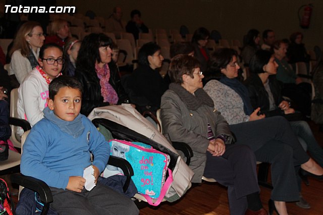 Alumnos de la Escuela Municipal de Totana ofrecieron un concierto en el Centro Sociocultural 