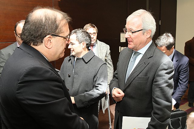 Valcárcel potencia las relaciones económicas y comerciales entre las empresas murcianas y chinas - 1, Foto 1