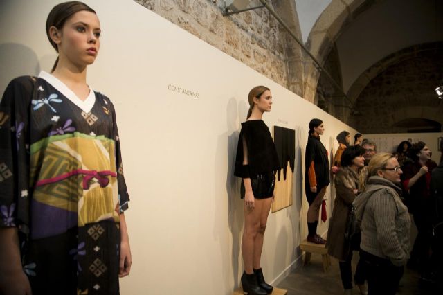 20 miradas del diseño gráfico y de moda en Molinos del Río-Caballerizas - 1, Foto 1