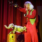 Más de 300 niños y niñas asisten al teatro de cuentos y marionetas como la lluvia, Foto 2