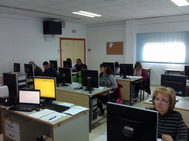 Nuevo curso de informática básica de la Concejalía de Nuevas Tecnologías torreña - 2, Foto 2