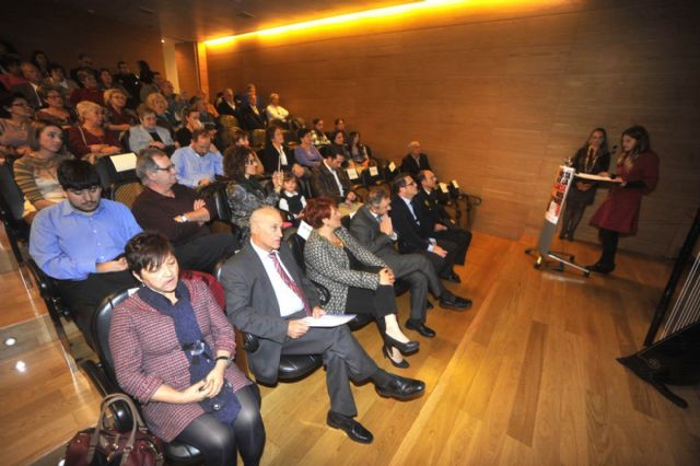 Homenaje a Cristóbal Martínez Campoy por su apoyo a las víctimas de la violencia de género - 3, Foto 3