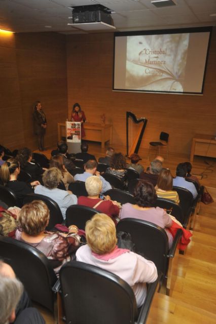 Homenaje a Cristóbal Martínez Campoy por su apoyo a las víctimas de la violencia de género - 4, Foto 4