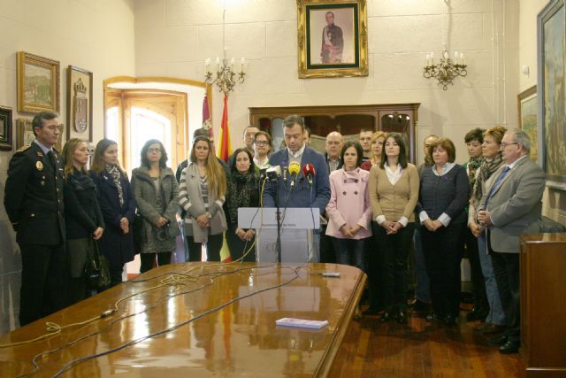 Manifiesto institucional. 25 de noviembre de 2013 . Ayuntamiento de Yecla - 1, Foto 1