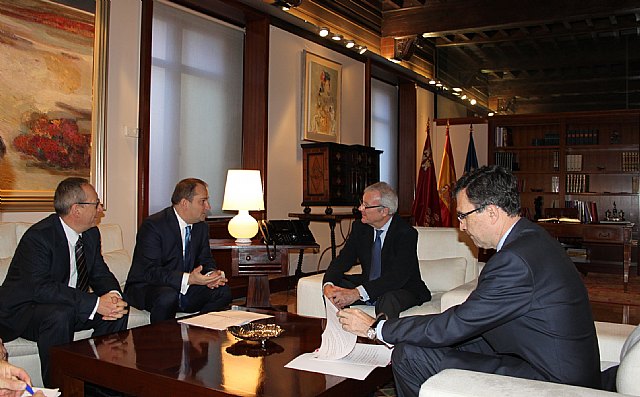 El Gobierno regional fortalece las relaciones comerciales con Polonia y abre nuevas vías de negocio - 3, Foto 3