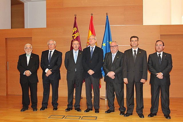 Valcárcel resalta el prestigio y la independencia que avalan el trabajo del Consejo Jurídico de la Región de Murcia - 3, Foto 3