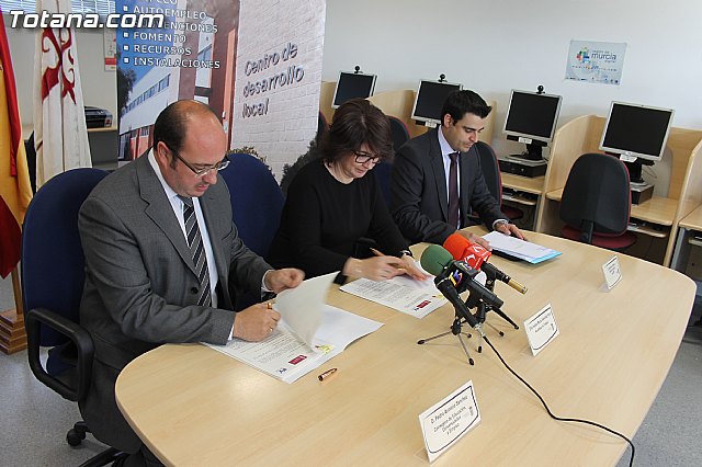 El ayuntamiento finaliza los pasos de la puesta en marcha del Plan de Empleo Municipal - 1