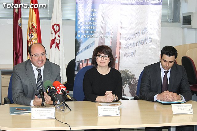 El ayuntamiento finaliza los pasos de la puesta en marcha del Plan de Empleo Municipal - 6