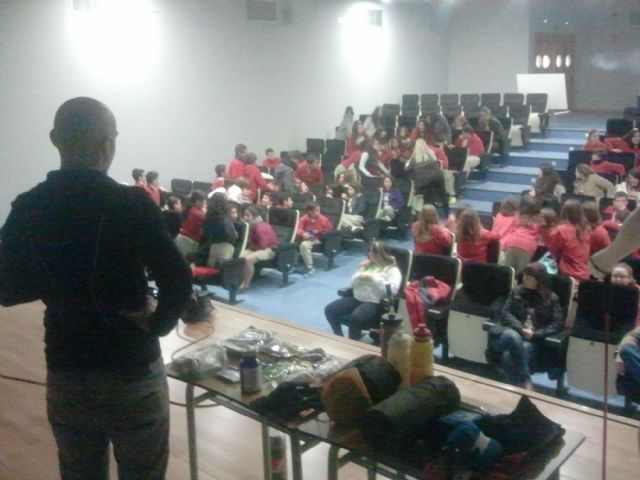 Andrés Lledó acerca su reto de los 4Deserts2014 a los alumnos del Miralmonte - 2, Foto 2