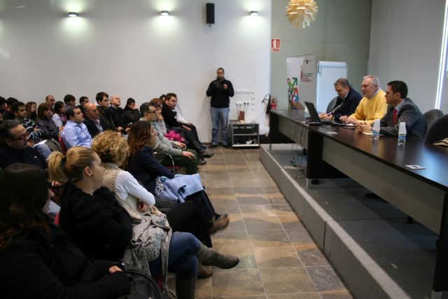 Cerca de 400 personas participan en el Día de la Persona Emprendedora en Cehegín - 5, Foto 5