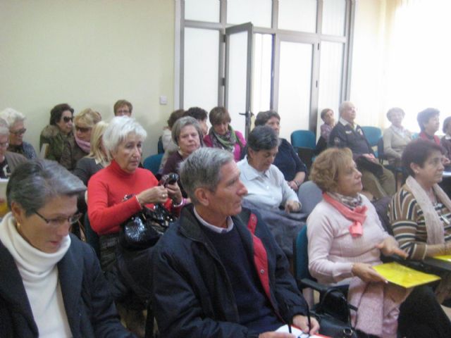 La arqueología subacuática se cuela en el ciclo Descubre tu ciudad y sus costumbres - 1, Foto 1