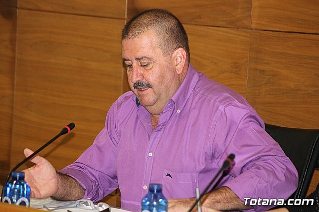 Socialist spokesman, Andrs Garca Cnovas, states that "the PP of Totana is afraid to debate in full", Foto 1