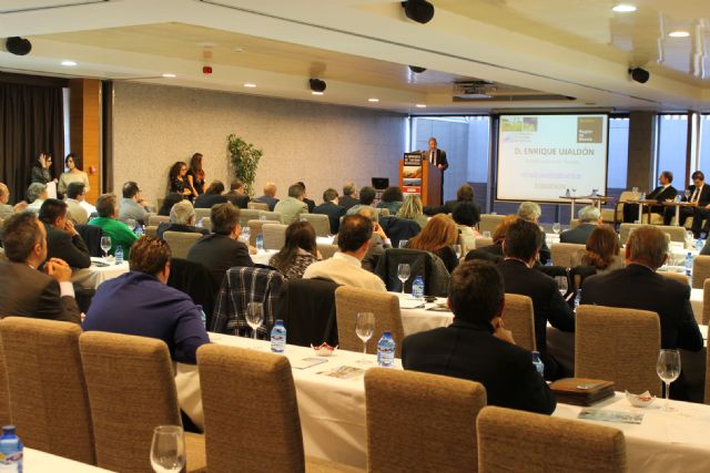 El alcalde de Alhama de Murcia asiste como ponente a las IV Jornadas de Turismo Residencia y habla sobre las grandes ventajas que ofrece la localidad para invertir, Foto 3