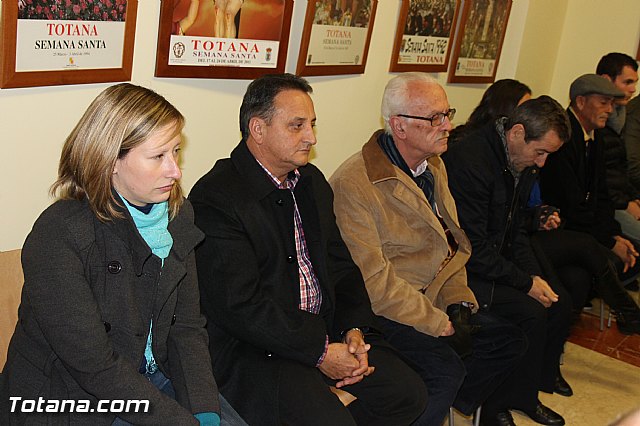 La alcaldesa felicita al nuevo presidente del Ilustre Cabildo Superior de Procesiones, Antonio Martnez Belch, tras su reciente eleccin - 7