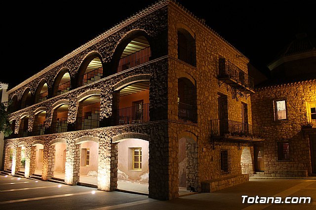 El Pleno aborda la propuesta para llevar a cabo la resolución de mutuo acuerdo del contrato de arrendamiento del Hotel de La Santa y Casa Rurales, Foto 1