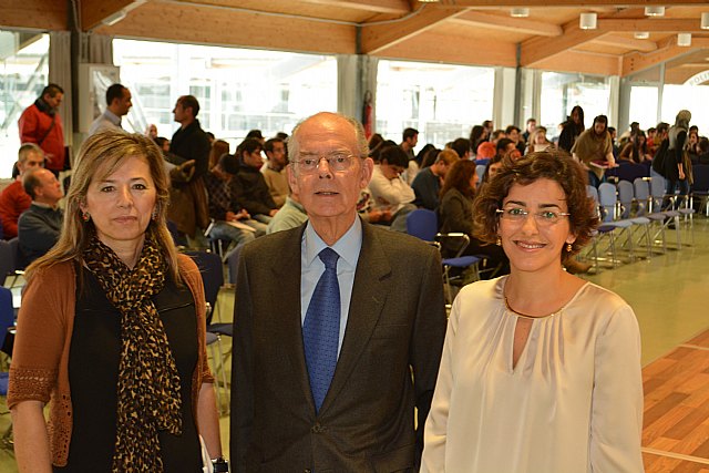 Lleno en conferencia de la UPCT sobre racionalización de horarios y normalización con el resto de la UE - 1, Foto 1