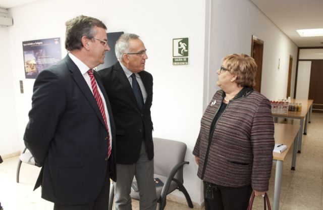 Repsol despierta la curiosidad científica de los jóvenes de Cartagena - 1, Foto 1