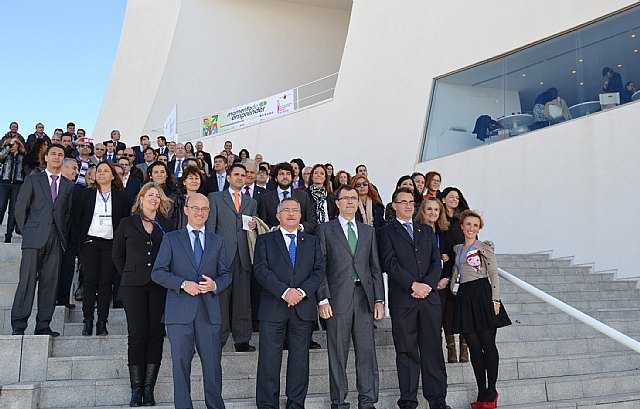 El ´Día del Emprendedor´ acoge en Águilas a cientos de jóvenes interesados en crear una empresa - 1, Foto 1