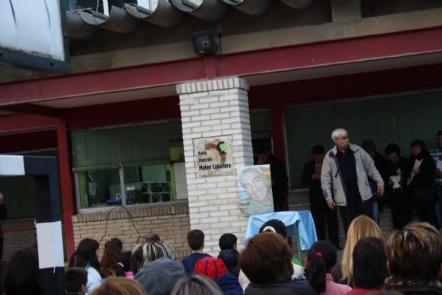 El pabellón del colegio Artero queda bautizado con el nombre de  Mateo Caballero - 1, Foto 1