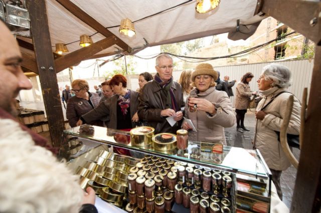 El agua no logra deslucir la apertura del Mercado Medieval - 4, Foto 4