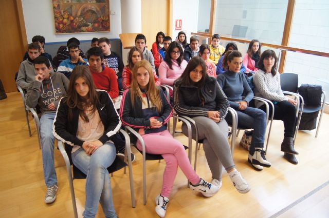 Finalizan los actos conmemorativos de la Semana de Igualdad de Oportunidades con la mesa redonda Educar para proteger, Foto 4