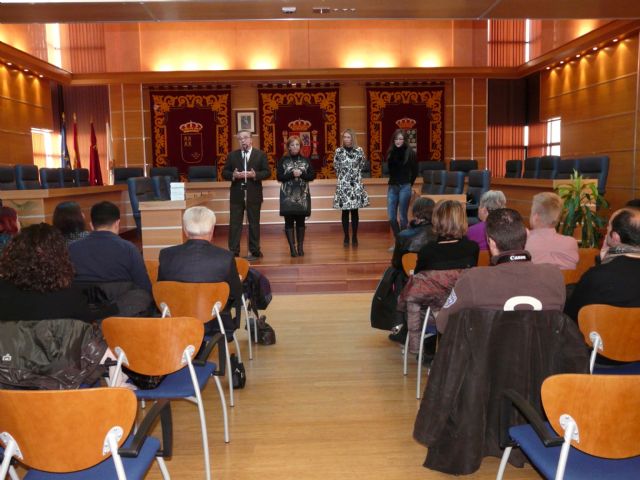 El Ayuntamiento de Molina de Segura recibe la visita de los participantes en el Encuentro europeo Comenius que coordina el Colegio Salzillo - 2, Foto 2