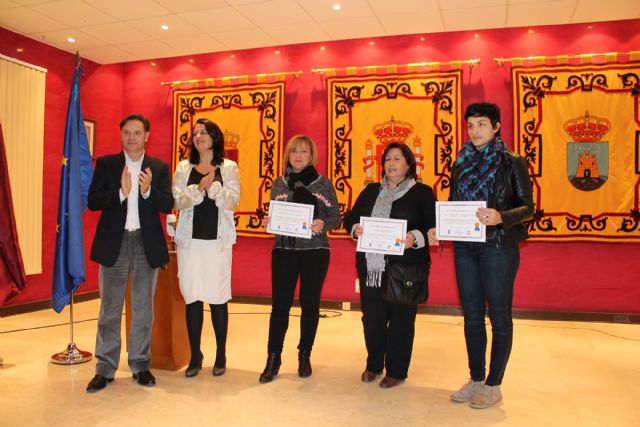 La Concejalía de Igualdad entrega los galardones a personas e instituciones que luchan contra la Violencia de Género - 3, Foto 3