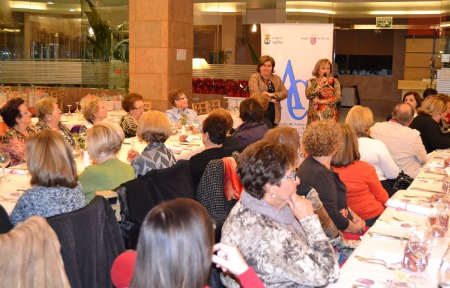 Las amas de casa de Águilas aprenden nuevas recetas navideñas - 2, Foto 2