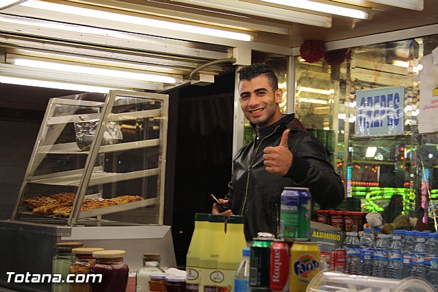 Las fiestas en honor a Santa Eulalia, patrona de Totana, arrancaron oficialmente el pasado viernes con la inauguracin de la feria de atracciones - 3