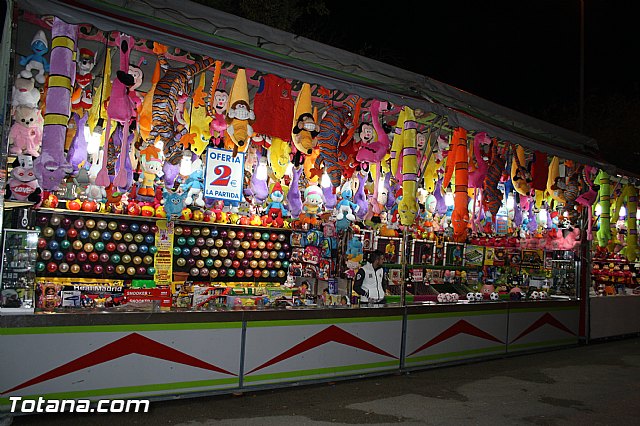 Las fiestas en honor a Santa Eulalia, patrona de Totana, arrancaron oficialmente el pasado viernes con la inauguracin de la feria de atracciones - 7
