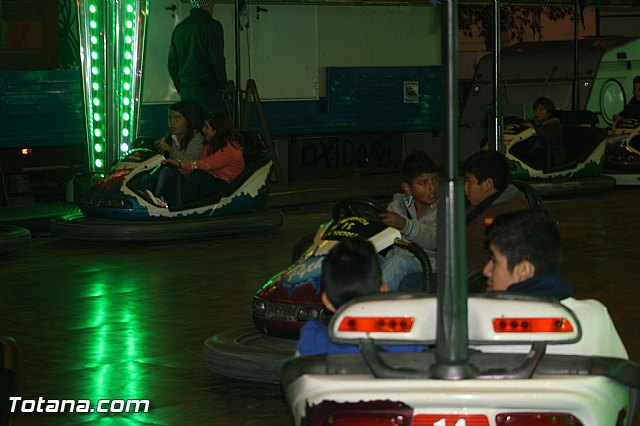 Las fiestas en honor a Santa Eulalia, patrona de Totana, arrancaron oficialmente el pasado viernes con la inauguracin de la feria de atracciones - 17