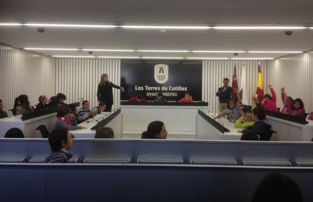 El Ayuntamiento torreño celebra la Constitución con jornadas escolares de puertas abiertas - 5, Foto 5