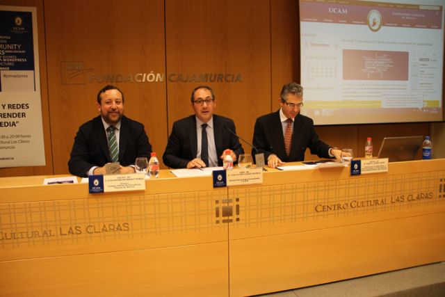 Jornada Comunicación y redes sociales: emprender en social media - 1, Foto 1